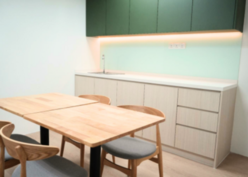 Pejabat untuk Disewa di KLCC (KL City Centre) - Lyn . - Dining Room - PropertyGuru.com.my