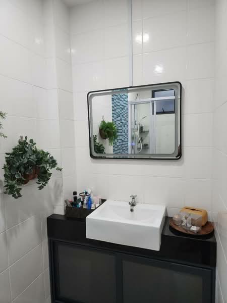 Casa Residence untuk Untuk Disewa - RM 2,000 /bulan, Feb 2026 - Bathroom - PropertyGuru.com.my