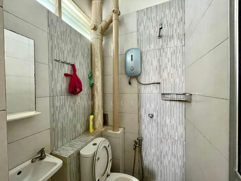 Apartment for Rent at Acres Ville - Michelle Mah - Bathroom - PropertyGuru.com.my