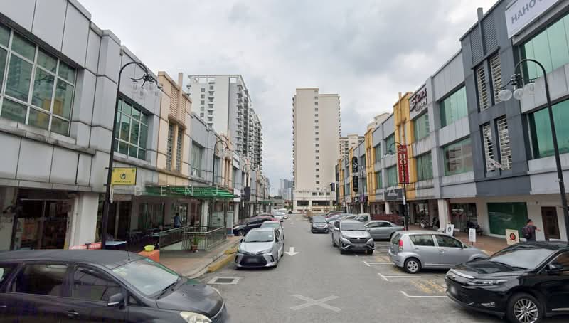 Pusat Perdagangan Kuchai 2 Story Shop Lot For Sale untuk Untuk Dijual - RM 1,550,000, Feb 2026 - Exterior - PropertyGuru.com.my