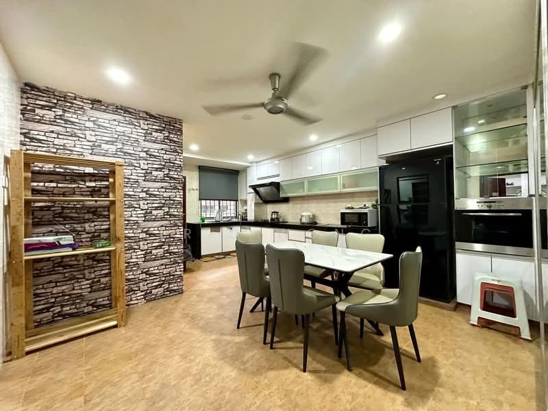 2-storey Terraced House for Sale in Permas Jaya (Johor) - Eric Wong - Kitchen - PropertyGuru.com.my