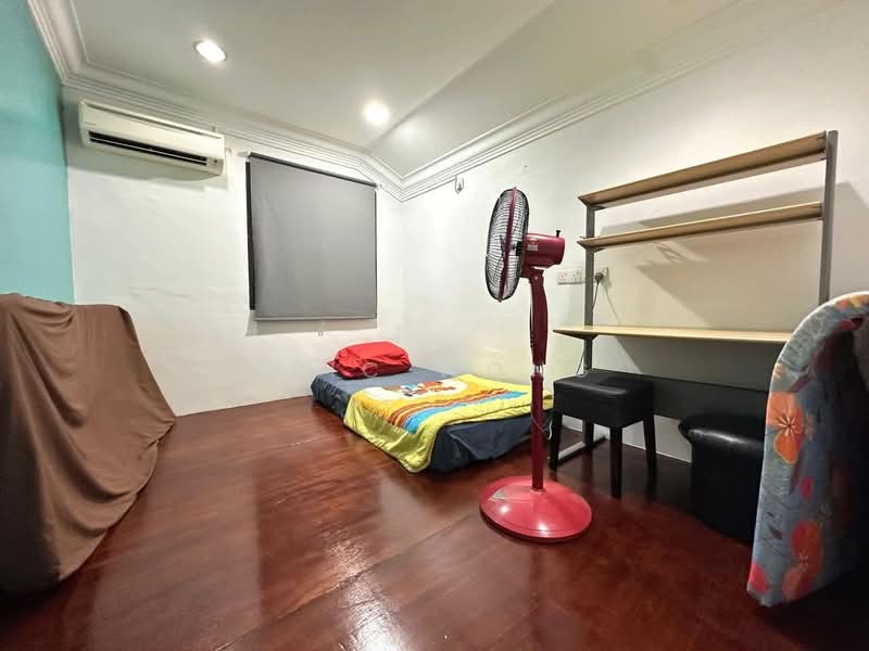 2-storey Terraced House for Sale in Permas Jaya (Johor) - Eric Wong - Bedroom - PropertyGuru.com.my