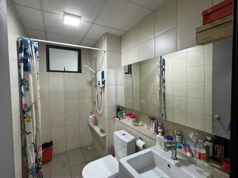 Apartment for Sale at Senibong Cove - The WaterEdge Residences - Jay Wong - Bathroom - PropertyGuru.com.my