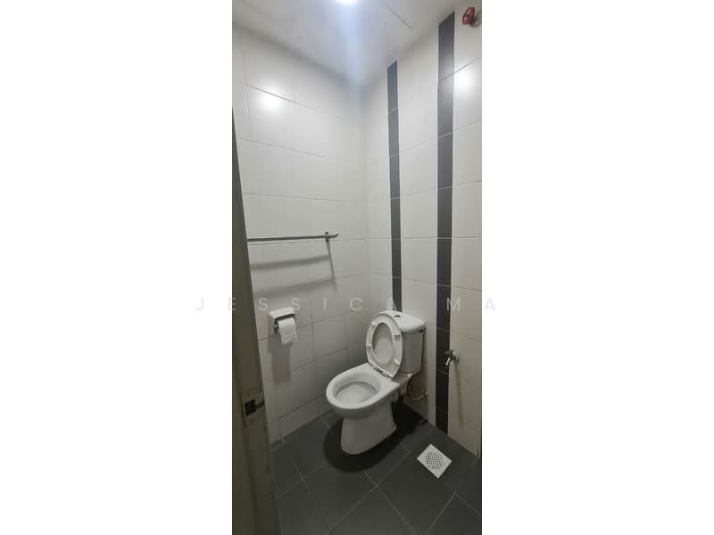 Service Residence for Rent at D'Ambience Residences (Pangsapuri Ikatan Flora) - Jessica Ma - Bathroom - PropertyGuru.com.my