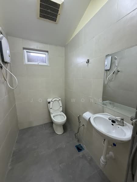 1-storey Terraced House for Rent in Petaling Jaya (Selangor) - Joey Wong - Bathroom - PropertyGuru.com.my