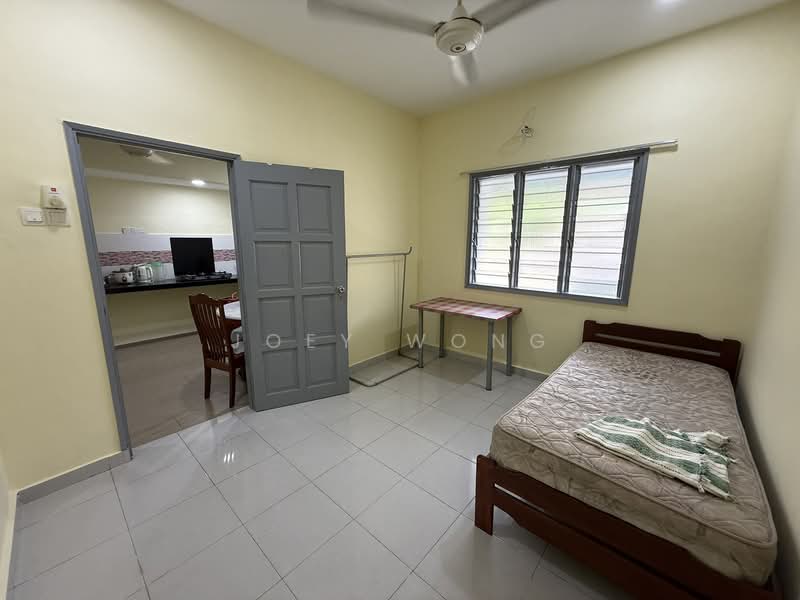 1-storey Terraced House for Rent in Petaling Jaya (Selangor) - Joey Wong - Bedroom - PropertyGuru.com.my