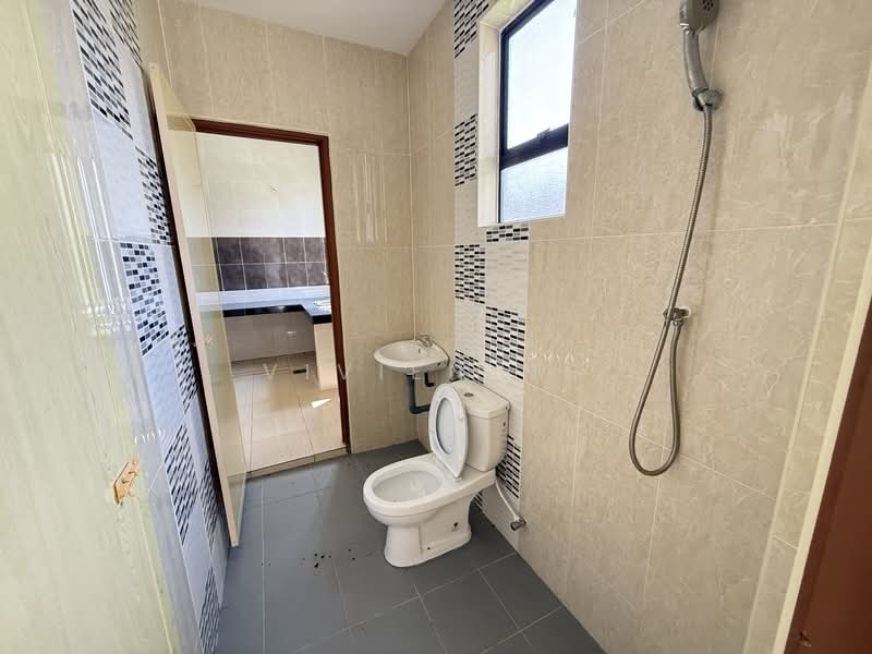2-storey Terraced House for Sale in Taman Bercham Tropicana (Ipoh) - Vivien Ng - Bathroom - PropertyGuru.com.my
