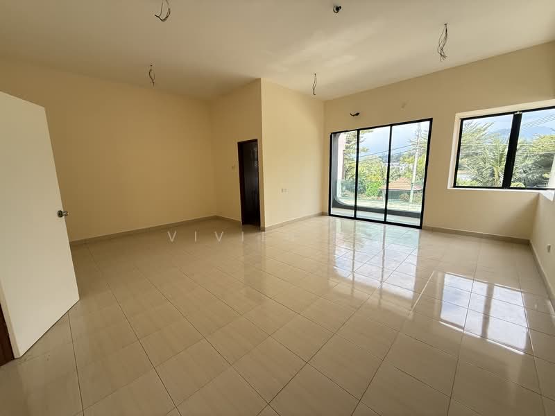 2-storey Terraced House for Sale in Taman Bercham Tropicana (Ipoh) - Vivien Ng - Living Room - PropertyGuru.com.my