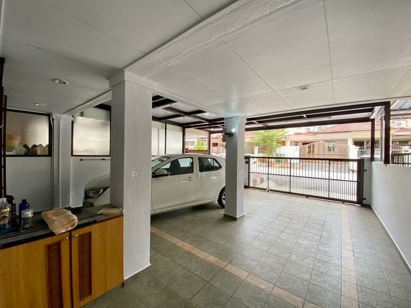 2-storey Terraced House for Sale in Taman Chee Seng (Tanjung Bungah) - Pei Hoon - Car Park - PropertyGuru.com.my