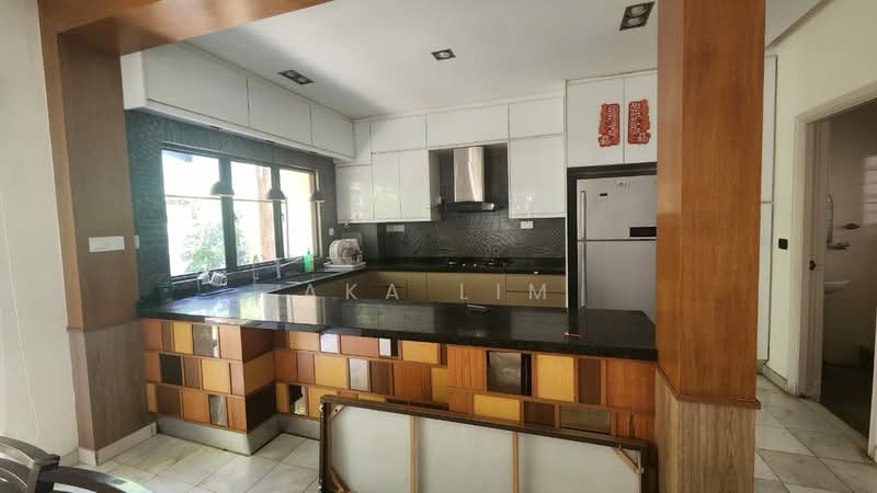 Rumah Banglo untuk Disewa di Seri Kembangan (Selangor) - Aka Lim - Kitchen - PropertyGuru.com.my