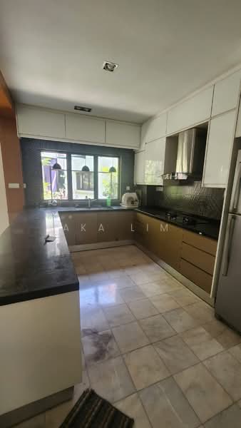 Rumah Banglo untuk Disewa di Seri Kembangan (Selangor) - Aka Lim - Kitchen - PropertyGuru.com.my