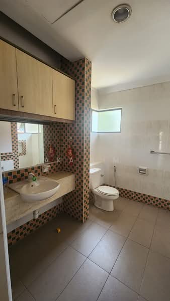 Rumah Banglo untuk Disewa di Seri Kembangan (Selangor) - Aka Lim - Bathroom - PropertyGuru.com.my