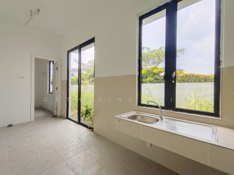 Semi-Detached House for Sale in Tiger Lane (Ipoh) - Catherine Chin - Kitchen - PropertyGuru.com.my