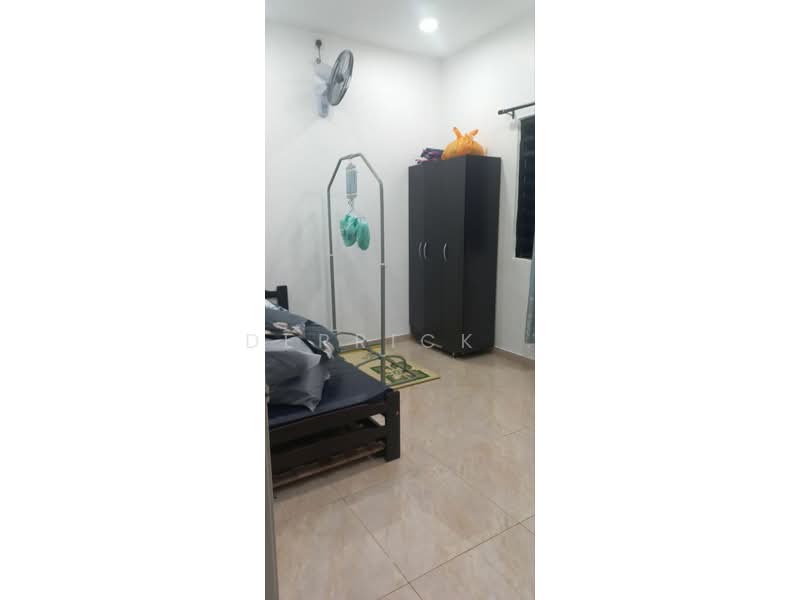 2 STOREY SEMI D FOR RENT AT JELUTONG GOOD CONDITION untuk Untuk Disewa - RM 4,000 /bulan, Feb 2026 - Bedroom - PropertyGuru.com.my