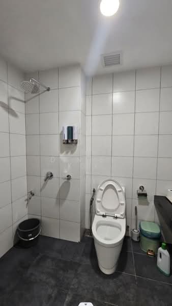 Chambers untuk Untuk Disewa - RM 2,450 /bulan, Feb 2026 - Bathroom - PropertyGuru.com.my