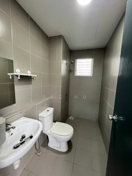 Apartment for Rent at Selangorku Pr1ma Lakefront Homes - Zac Hu - Bathroom - PropertyGuru.com.my
