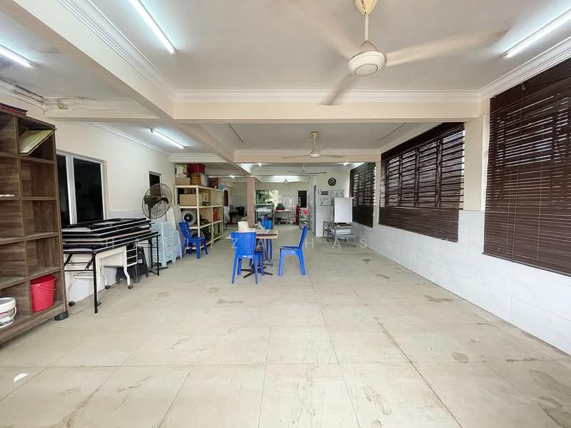 Semi-Detached House for Sale in Taman Seri Baiduri (Shah Alam) - Hasliza Hassan - Interior - PropertyGuru.com.my