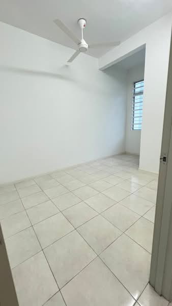 Terraced House for Rent in Bandar Mahkota Banting (Tanjong Duabelas) - Hamizah . - Interior - PropertyGuru.com.my