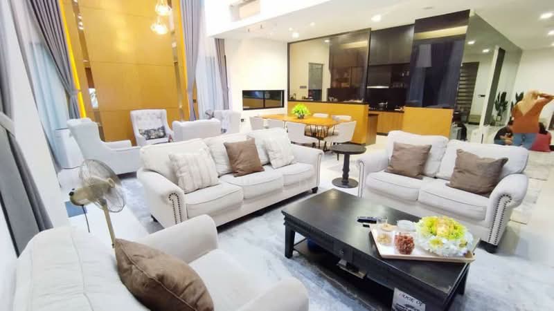 Semi-Detached House for Sale in Tropicana Heights (Kajang) - Aswad . - Living Room - PropertyGuru.com.my