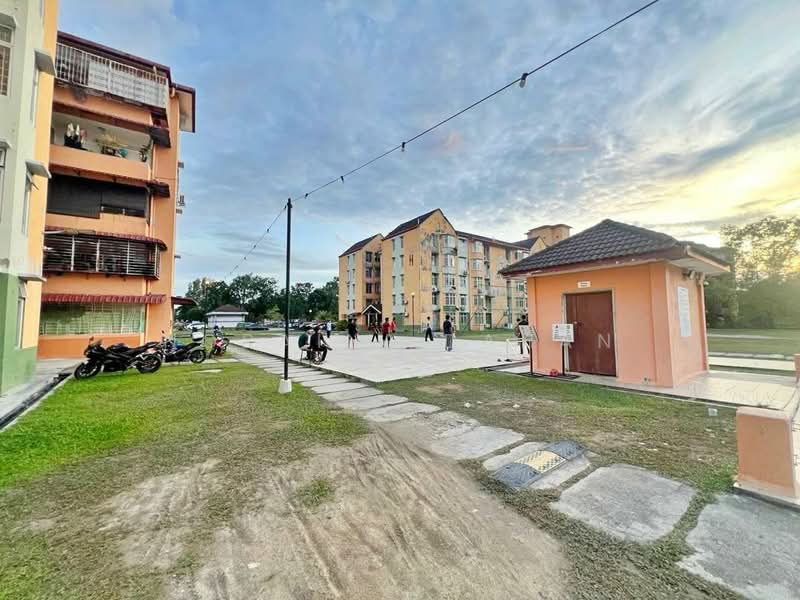 Flat for Sale at Pangsapuri Seroja - Noraini Dahan - Exterior - PropertyGuru.com.my