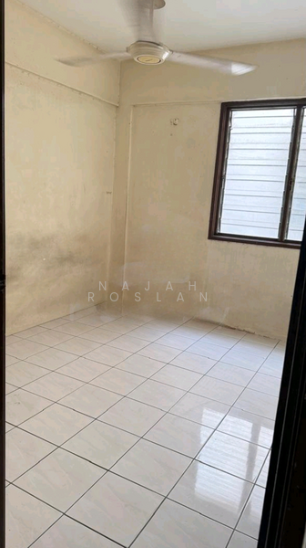 Pangsapuri Perdana untuk Untuk Disewa - RM 1,300 /bulan, Mac 2026 - Interior - PropertyGuru.com.my
