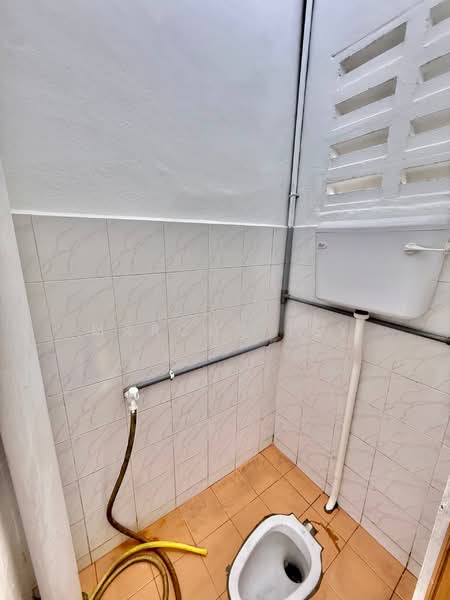 2-storey Terraced House for Sale in Kota Masai (Pasir Gudang) - Marcus Tey - Bathroom - PropertyGuru.com.my