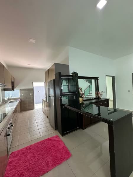 Semi-Detached House for Rent in Cyberjaya (Selangor) - Sara Low - Kitchen - PropertyGuru.com.my