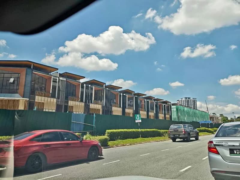 Shop for Rent in Johor Bahru (Johor) - Yumi Gan - Exterior - PropertyGuru.com.my