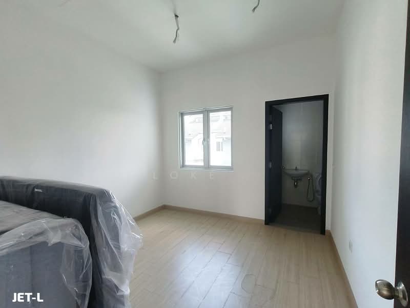 2-storey Terraced House for Sale in Bukit Raja Selatan (Kapar) - Loke . - Interior - PropertyGuru.com.my