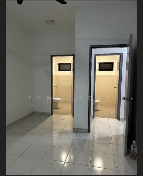 Apartment for Rent at Seri Akasia - Tony Leong - Bathroom - PropertyGuru.com.my