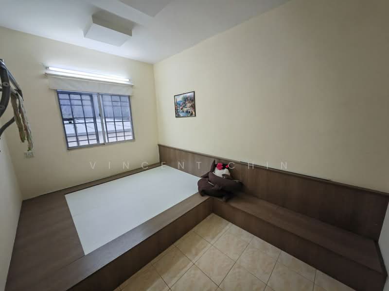 Untuk Dijual - Permai Lake View Apartment