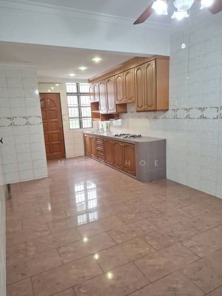 2-storey Terraced House for Sale in Taman Desa Cemerlang (Ulu Tiram) - Mars Hoe - Kitchen - PropertyGuru.com.my