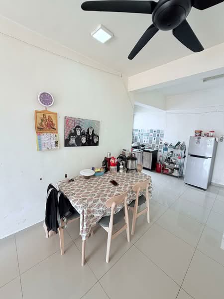 Midas @ Seri Alam untuk Untuk Dijual - RM 458,000, Mac 2026 - Dining Room - PropertyGuru.com.my