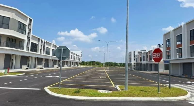 Uptown Square untuk Untuk Disewa - RM 2,000 /bulan, Feb 2026 - Exterior - PropertyGuru.com.my