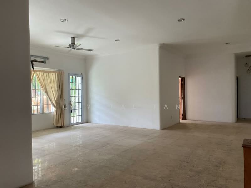 Bungalow for Sale in Kampung Mohd Amin (Johor Bahru) - Crystal Tan - Living Room - PropertyGuru.com.my