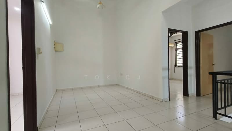 2-storey Terraced House for Rent in Taman Nusa Idaman (Iskandar Puteri (Nusajaya)) - Tok CJ - Living Room - PropertyGuru.com.my