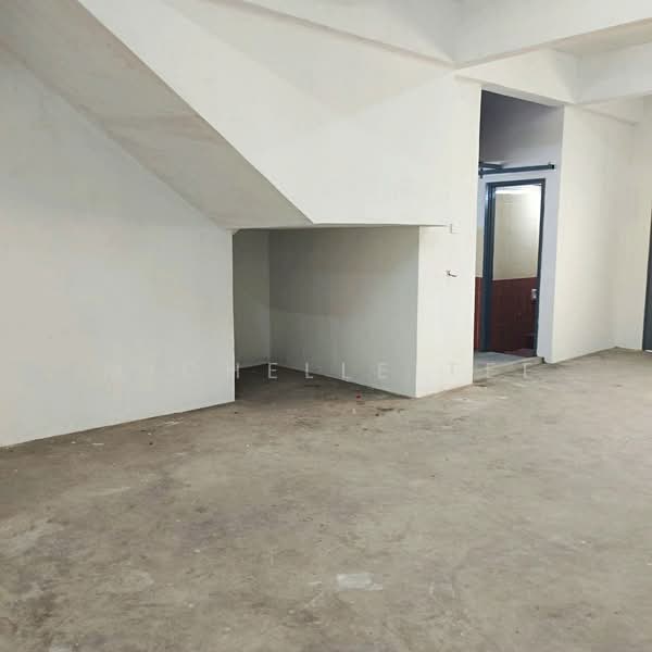 Shop / Office for Rent in Taman Perindustrian Pulau Indah (Klang) - Michelle Tee - Interior - PropertyGuru.com.my
