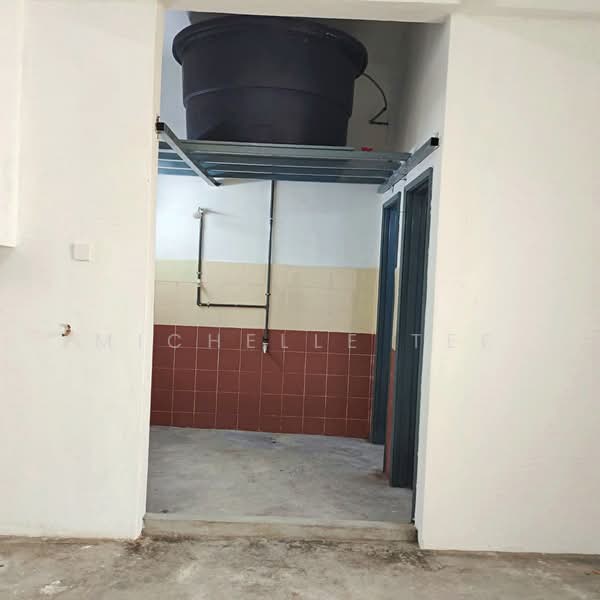 Shop / Office for Rent in Taman Perindustrian Pulau Indah (Klang) - Michelle Tee - Interior - PropertyGuru.com.my