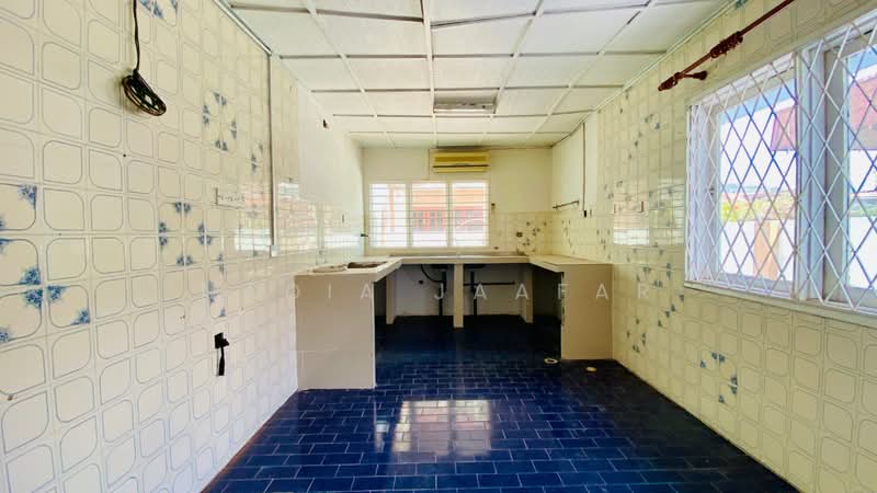 Semi-Detached House for Sale in Taman Melawati (Ulu Kelang) - Nadia Jaafar - Kitchen - PropertyGuru.com.my