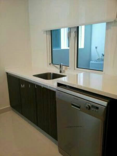 Condominium for Sale at Gurney Paragon - Millie Chew - Kitchen - PropertyGuru.com.my