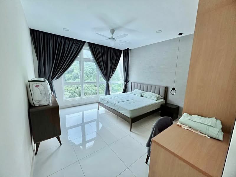 Ferringhi Residence 2 untuk Untuk Disewa - RM 3,300 /bulan, Mac 2026 - Bedroom - PropertyGuru.com.my