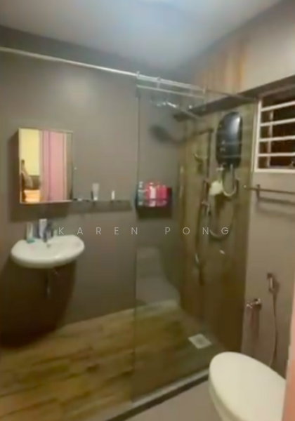 2-storey Terraced House for Sale in SS2 (Petaling Jaya) - Karen Pong - Bathroom - PropertyGuru.com.my