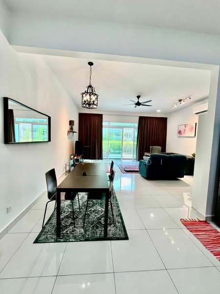 Ferringhi Residence 2 untuk Untuk Disewa - RM 2,600 /bulan, Mac 2026 - Living Room - PropertyGuru.com.my