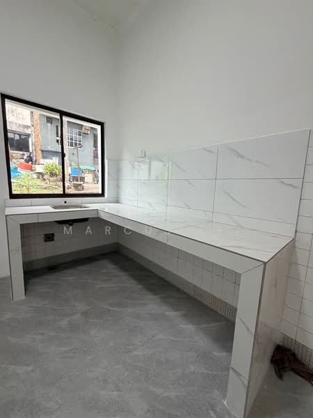 1-storey Terraced House for Sale in Taman Air Biru (Pasir Gudang) - Marcus Tey - Kitchen - PropertyGuru.com.my