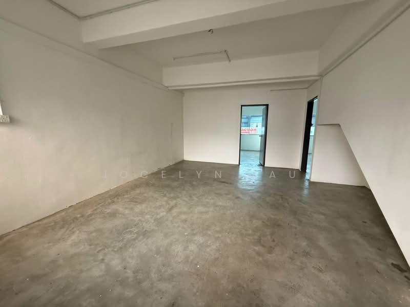 Shop for Rent in Taman Johor Jaya (Johor Bahru) - Jocelyn Hau - Interior - PropertyGuru.com.my