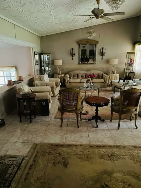 Bungalow for Sale in Seksyen 16 (Petaling Jaya) - Annie Chong - Living Room - PropertyGuru.com.my