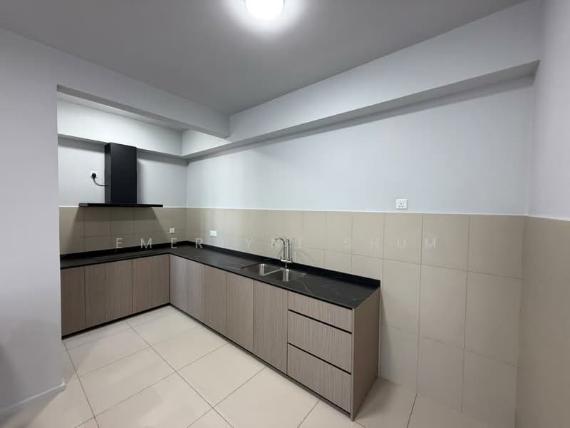 Condominium for Rent at KAIA Heights Equine - Emerlyne Shum - Kitchen - PropertyGuru.com.my