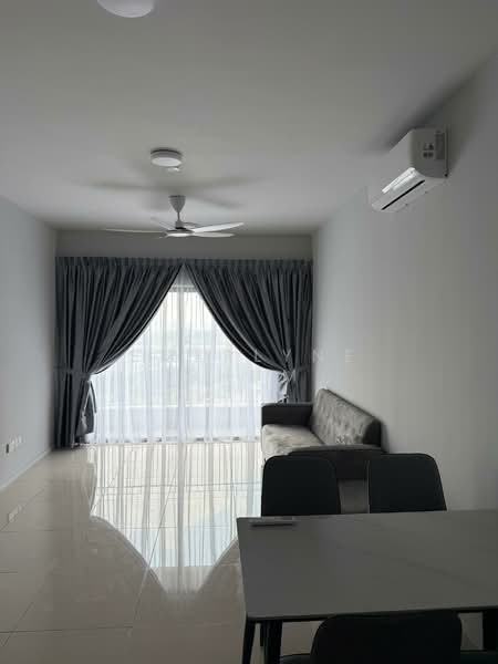 Kondominium untuk Disewa di KAIA Heights Equine - Emerlyne Shum - Living Room - PropertyGuru.com.my