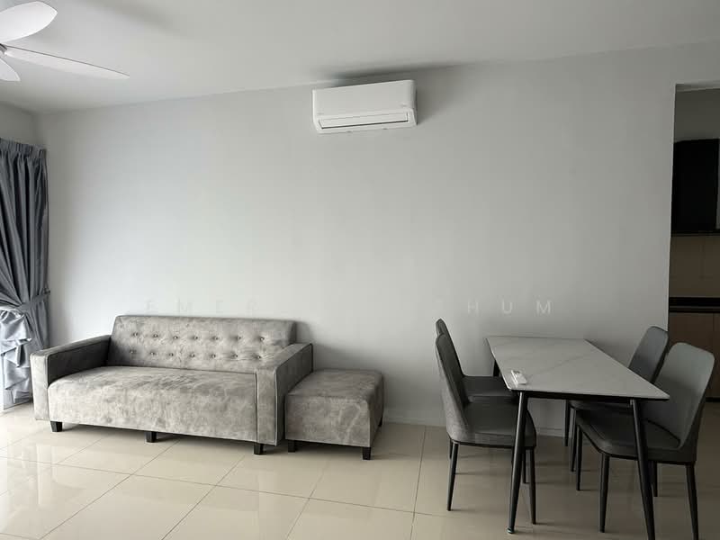 Kondominium untuk Disewa di KAIA Heights Equine - Emerlyne Shum - Living Room - PropertyGuru.com.my