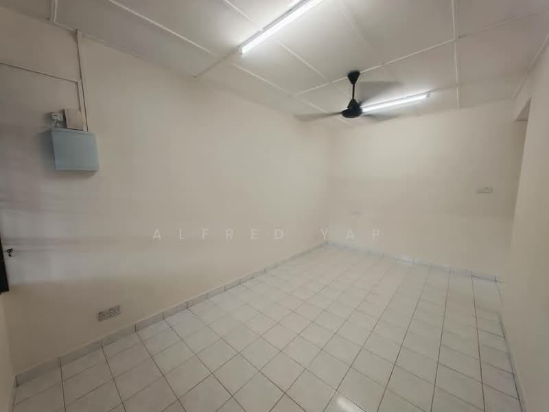 1-storey Terraced House for Rent in Taman Megah Ria (Masai) - Alfred Yap - Interior - PropertyGuru.com.my